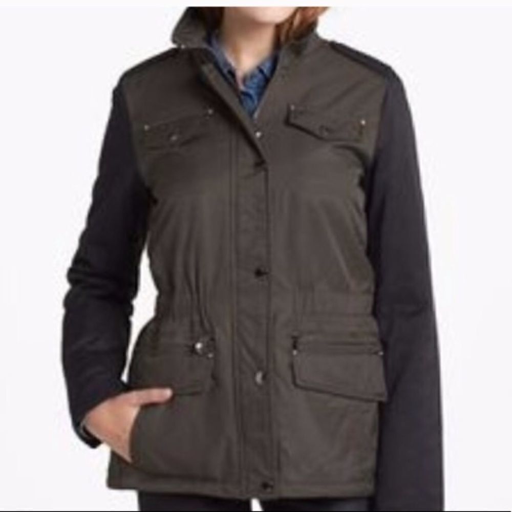 NWT Black Army Green Jacket Anorak